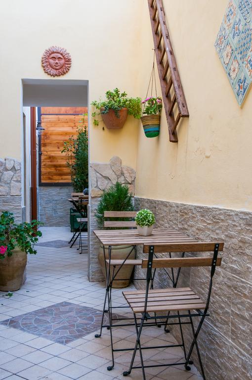 Ferienwohnung La Nicchia Noto Zimmer foto
