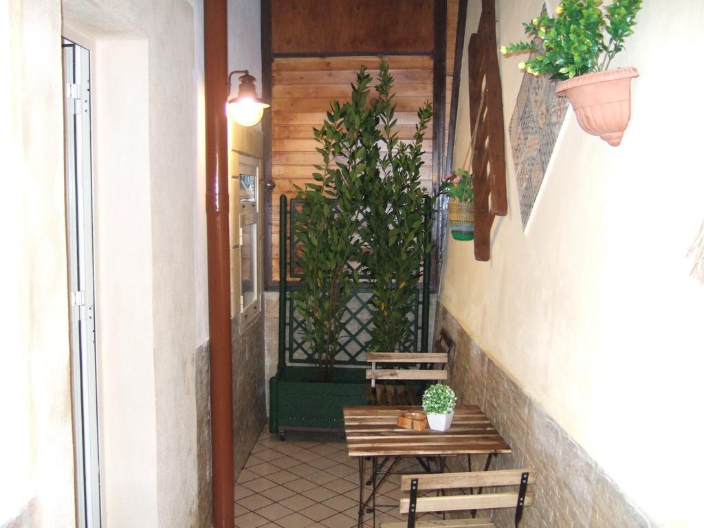 Ferienwohnung La Nicchia Noto Zimmer foto